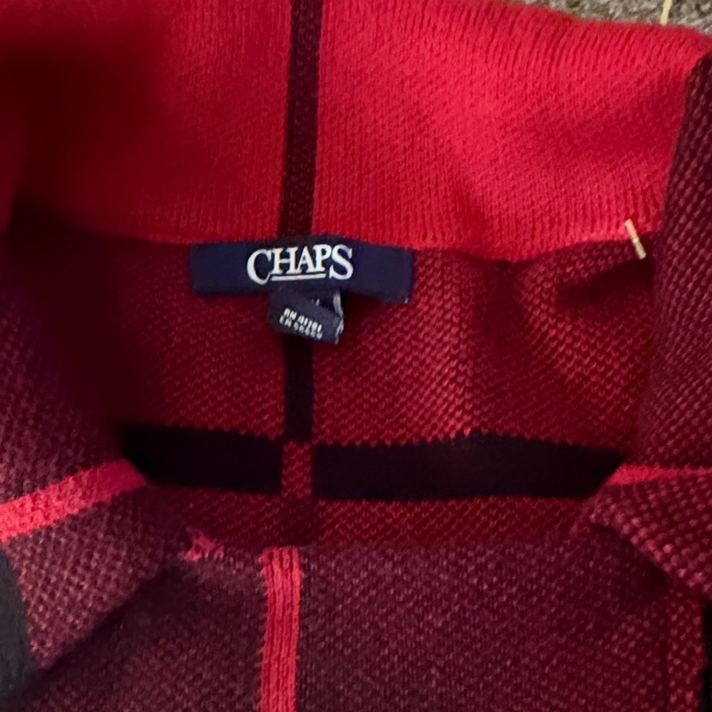 CHAPS Red and Black Plaid Vest Small - Picture 2 of 4